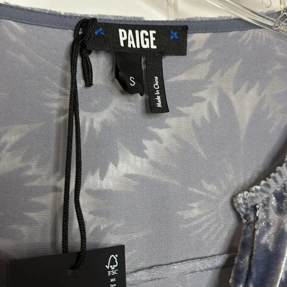 NWT PAIGE Selmah Floral Burnout Long-Sleeve Blouse size small in iced slate - Picture 3 of 12